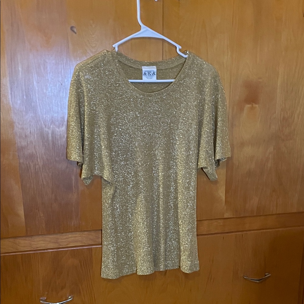 Authentic A.K.A. Los Angeles Metallic Gold Short Sleeve Top